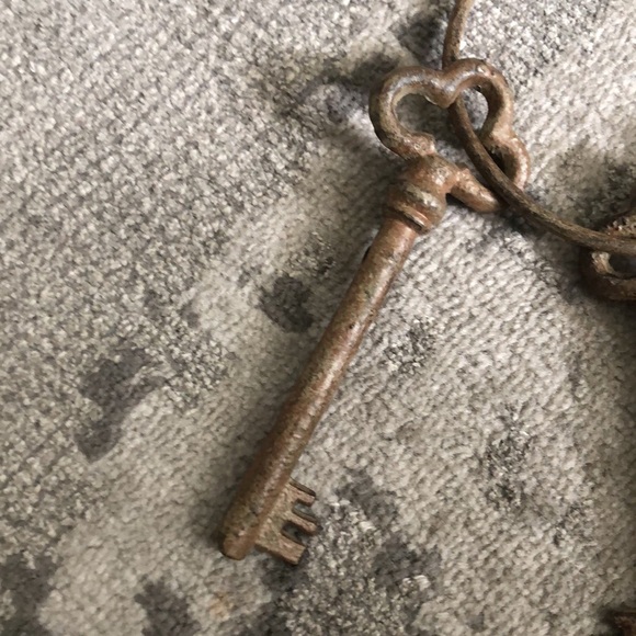 Vintage keys, skeleton keys, magic keys of luck, Victorian,Stem punk.NWOT - Picture 6 of 7